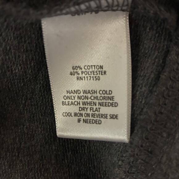 Quacker Factory Sweatshirt Sz Medium Cozy Chic Subtle Sparkle Holiday Casual - Picture 3 of 6